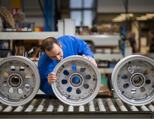 technicien aéronautique Safran en Béarn